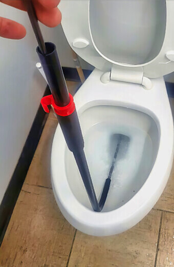 https://blockeddrainsyokine.com.au/uploads/2025/07/blocked-toilet-57058.jpg